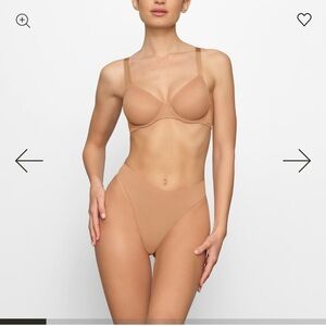 SKIMS Unlined Demi Bra